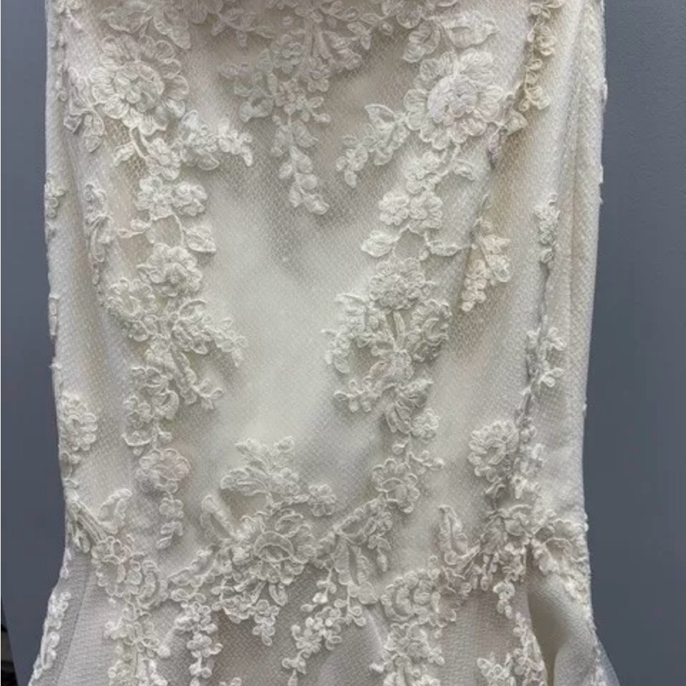 Ivory Lace Couture Dress - Picture 10 of 10